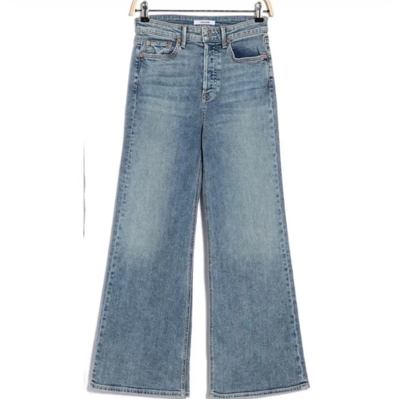 Carla Got to be Real Flare Leg Jeans Size 23 NWT - Picture 3 of 3